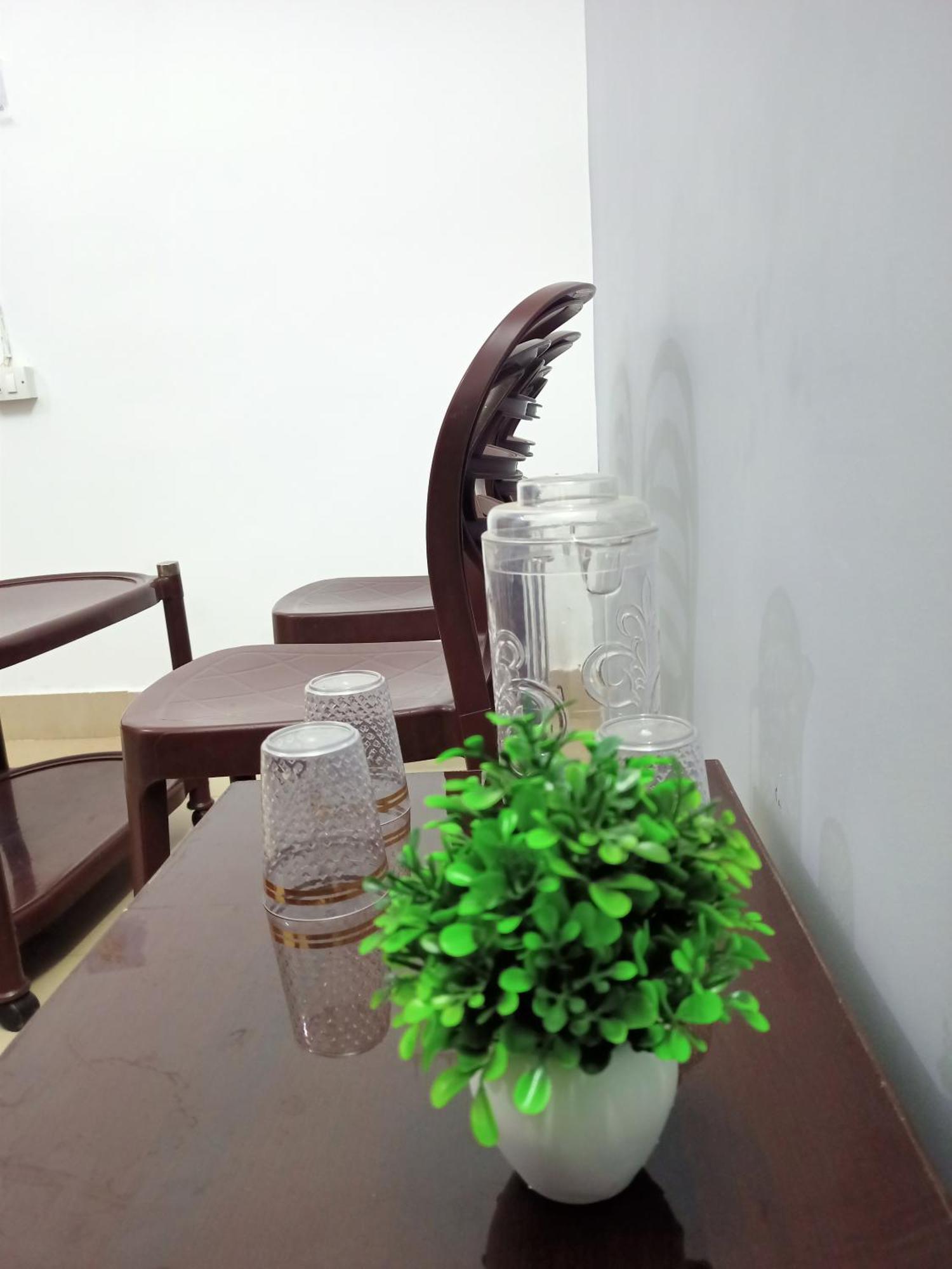 Girija Shail Bhavan Ayodhya Екстериор снимка